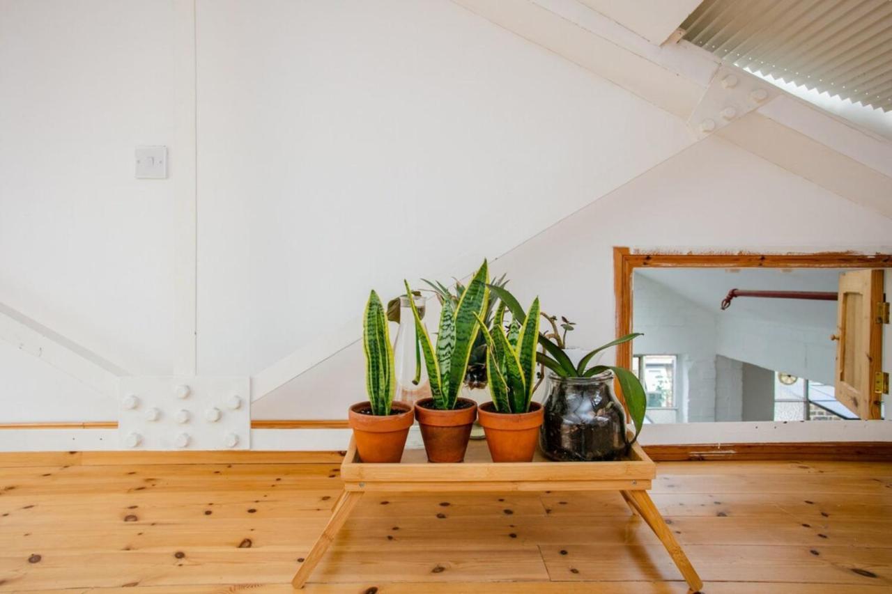 2 Bed Artisticdesigner Flat Near Broadway Market Appartamento