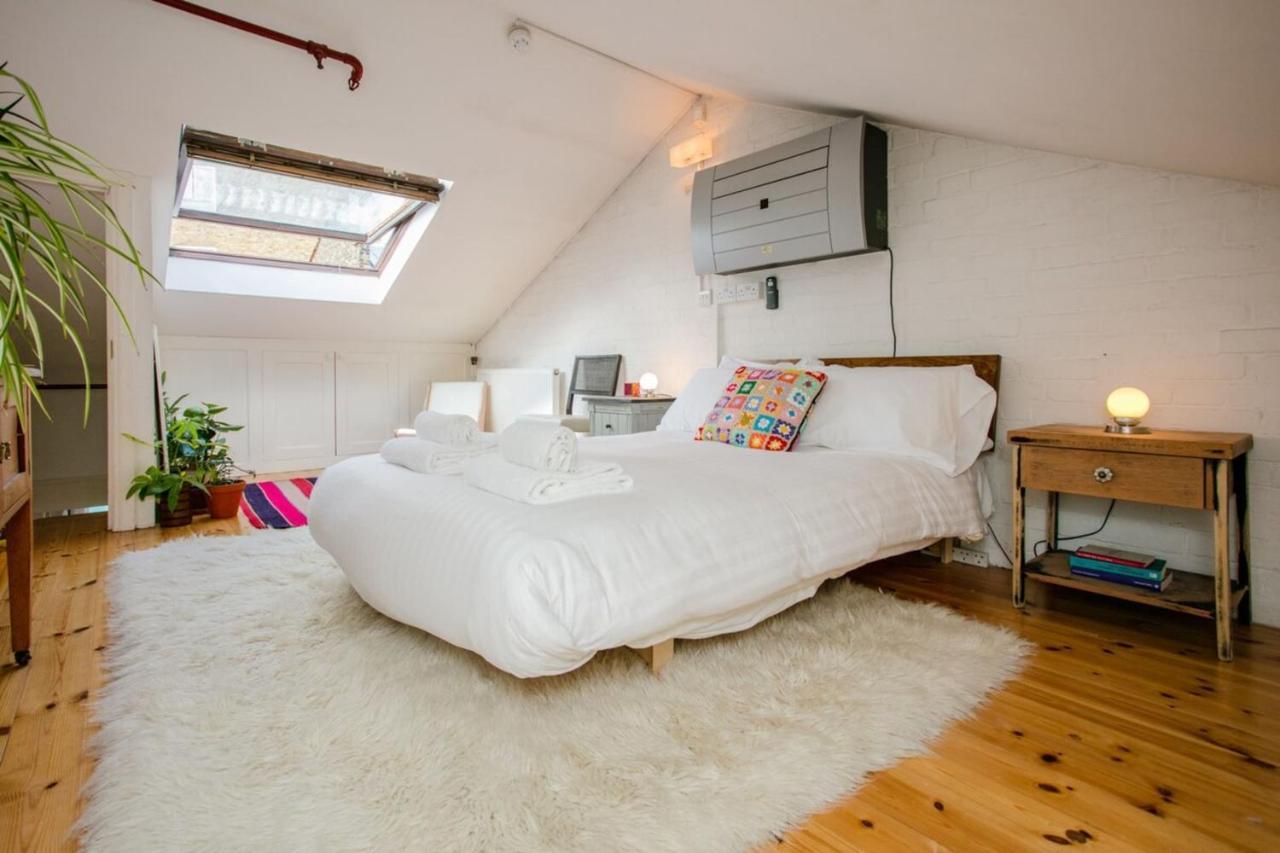 2 Bed Artisticdesigner Flat Near Broadway Market * Londra